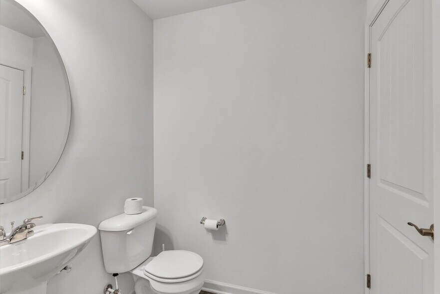 Building Photo - 229 Socket St