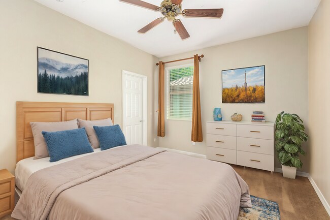 Building Photo - Beautiful 4 bedroom 2.5 bathroom home with large open floorplan in Queen Creek!