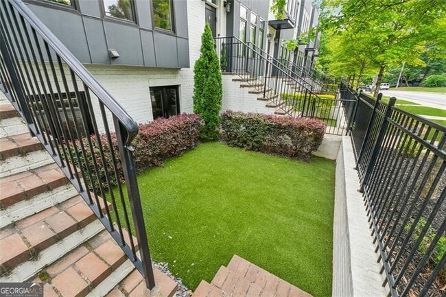 Building Photo - 1106 Briar Cove Cir