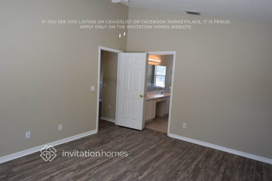 Building Photo - 10224 Merrimac Manor Dr