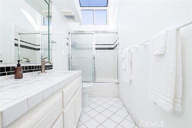 Building Photo - 1720 W Oceanfront