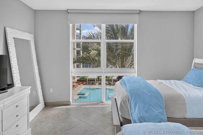 Building Photo - 550 Okeechobee Blvd