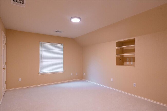 Building Photo - 1106 Camden Cove