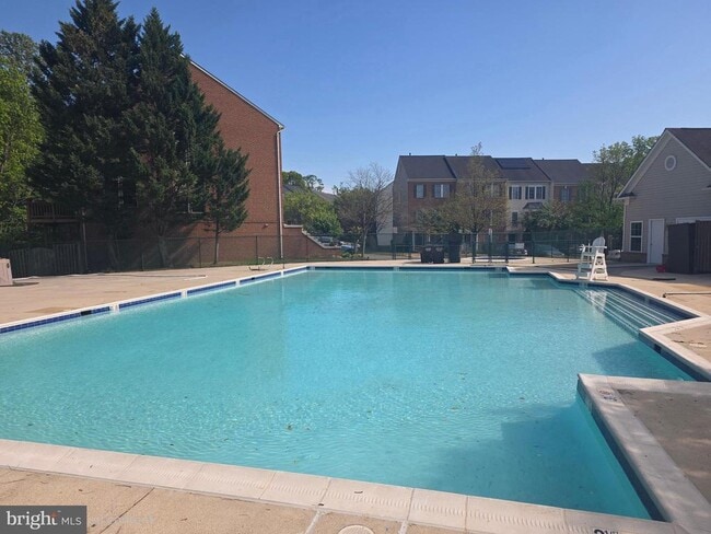 Building Photo - 6242 Levi Ct