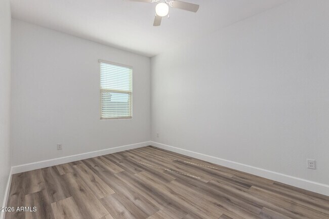 Building Photo - 4750 E Chromium Rd