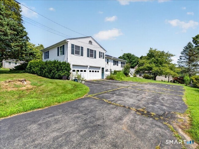 Building Photo - 41 Island View Ave