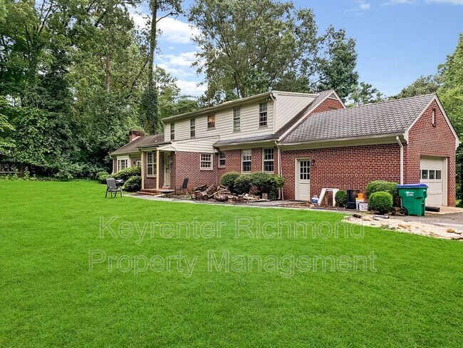 Building Photo - 4221 Pawnee Rd