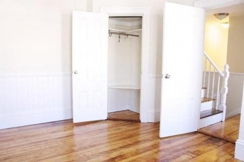 Building Photo - 5 bedroom in Roxbury MA