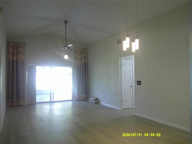 Building Photo - 86 Veracruz Ave