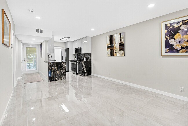 Building Photo - 3351 Spanish Trail