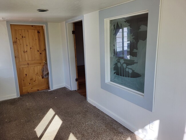 Building Photo - 210 N Elden St