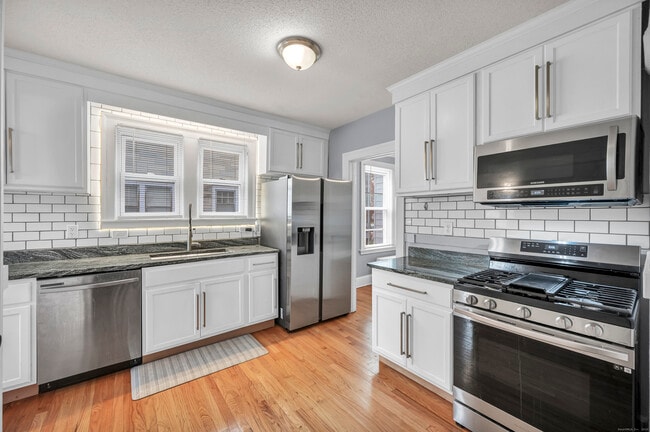 Building Photo - 108 Ardmore Rd