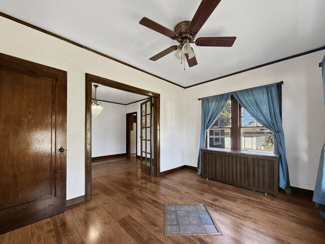 Building Photo - 60 E 162nd St