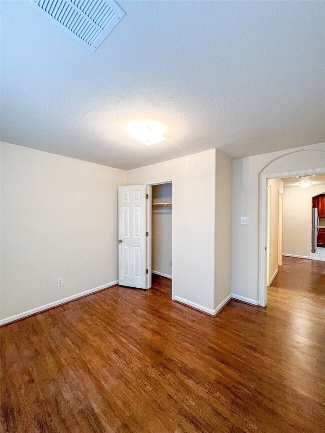 Building Photo - 5018 Juniper Walk Ln