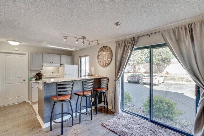 Building Photo - 6380 S Boston St