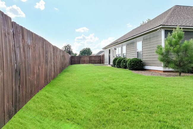 Building Photo - 2469 Waterstone Cir