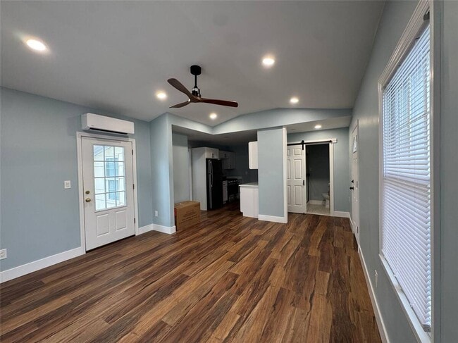 Building Photo - 42 Fire Island Ave