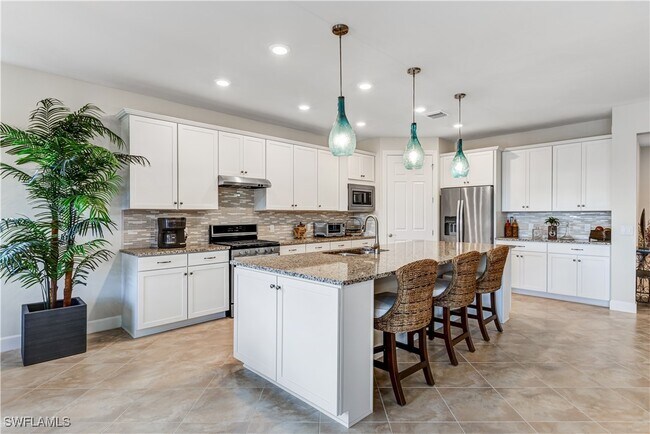 Building Photo - 7611 Winding Cypress Dr