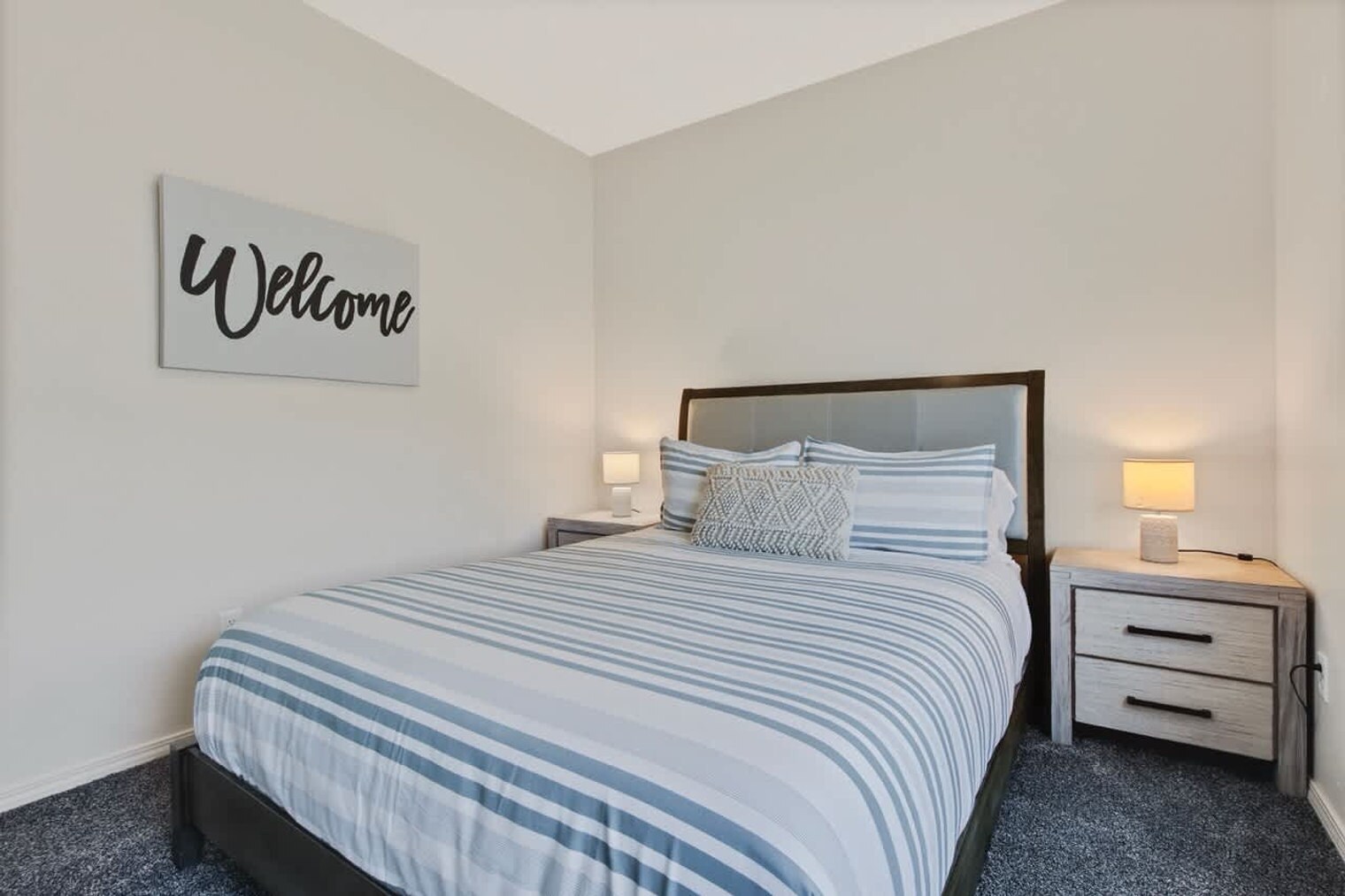 Building Photo - 2213 E Elm Grove Dr