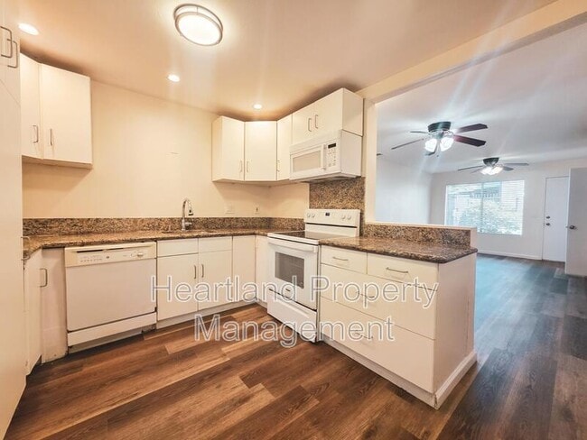 Building Photo - 284 Roanoke Rd