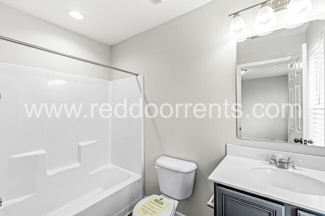 Building Photo - 2936 W New York St