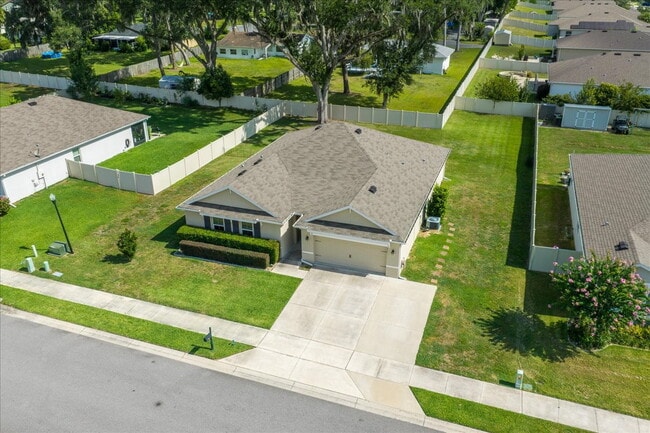 Building Photo - Move-In Ready! Beautiful 4-Bedroom Home with Modern Finishes & Room to Grow