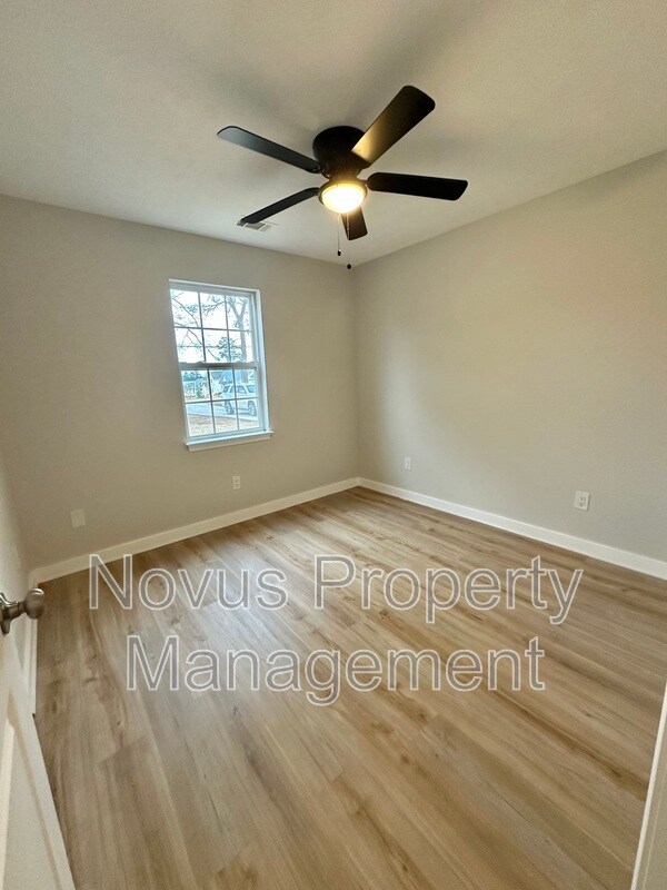 Building Photo - 427 Old Newnan Rd