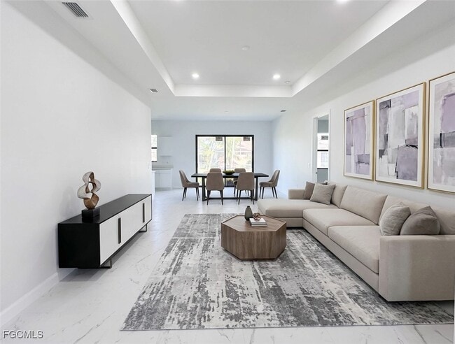 Building Photo - 1027 Kismet Pkwy W