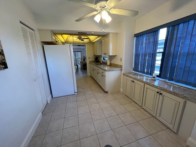 Building Photo - $1,350 * Annual **** Private, Gated Community - Rolls Landing ** 2 Bed / 2 Bath Condo - Unfurnished