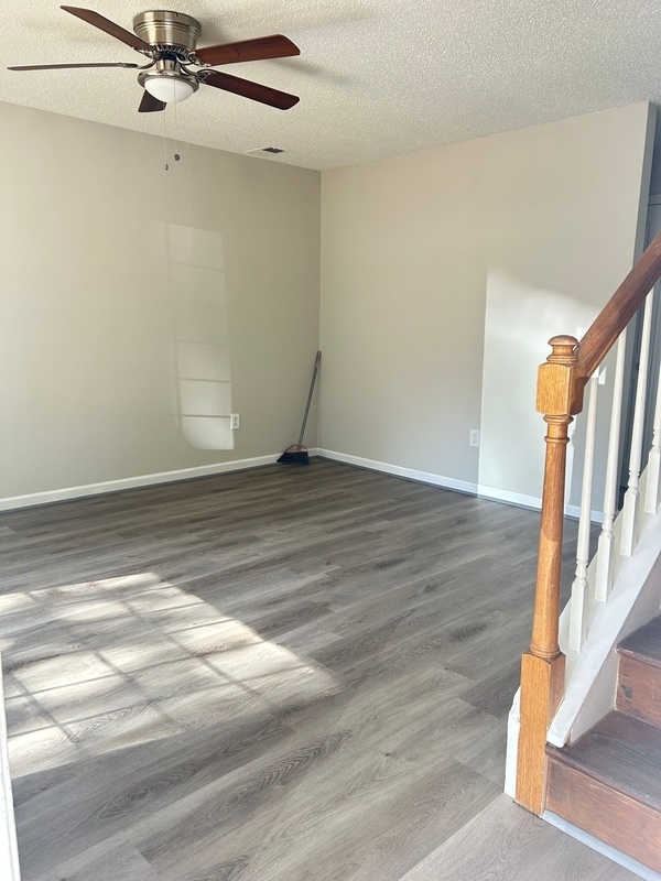 Building Photo - 21B 1st St