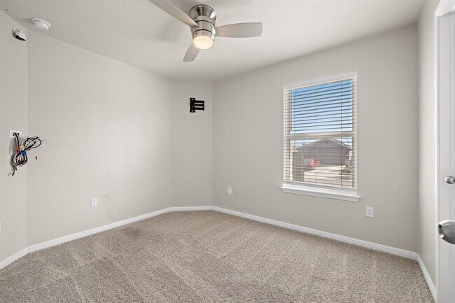 Building Photo - 149 Feather Grass Ave