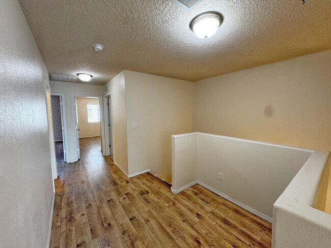 Building Photo - 11019 Marina Gate Trail NE
