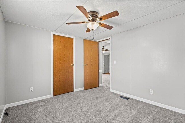 Building Photo - 3220 Odom Rd