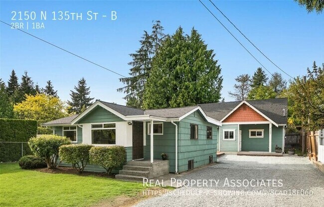 Building Photo - 2150 N 135th St