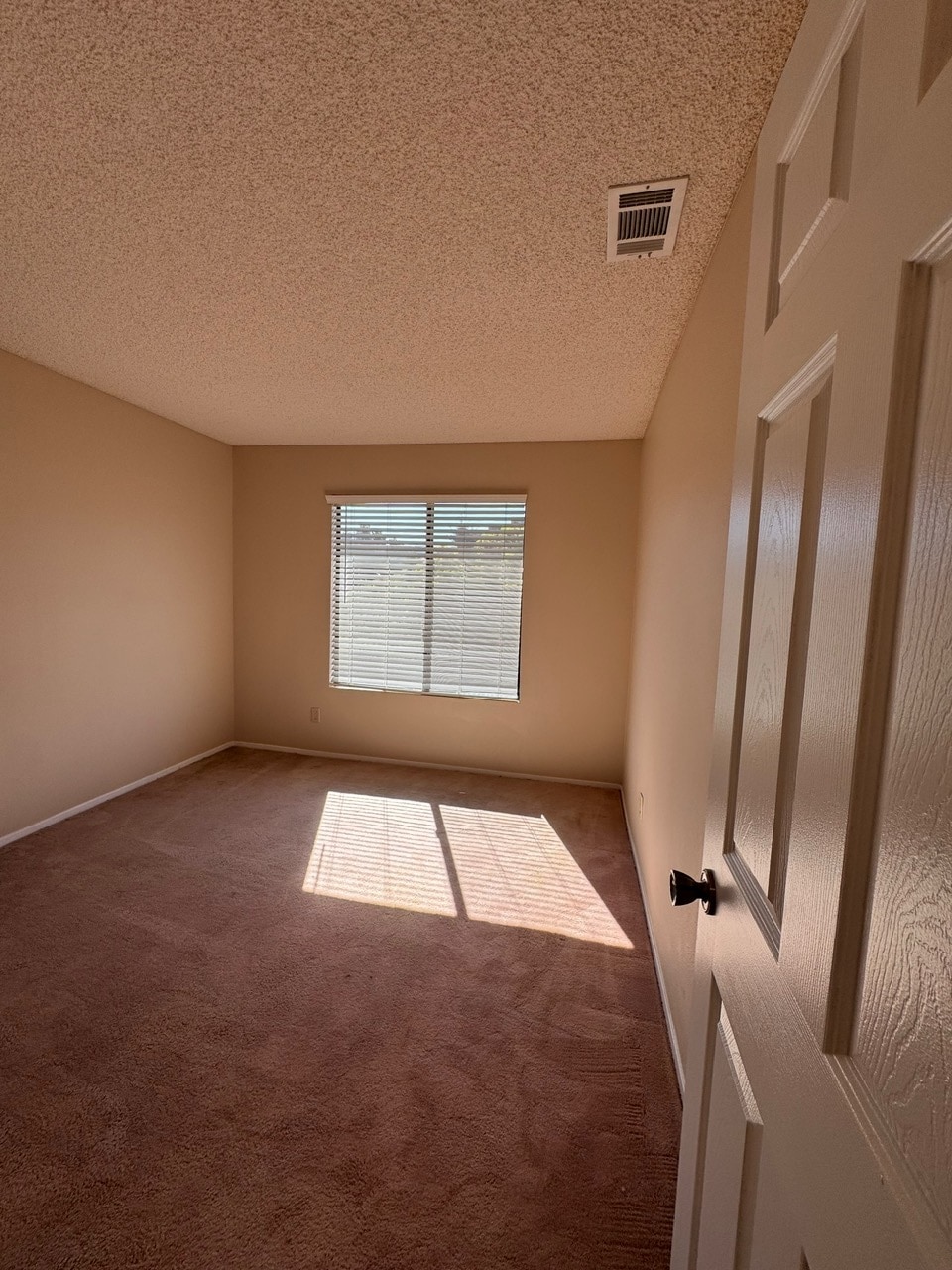 Building Photo - 1212 Jamie Loop