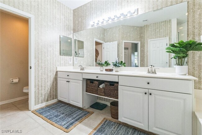 Building Photo - 8482 Bent Creek Way