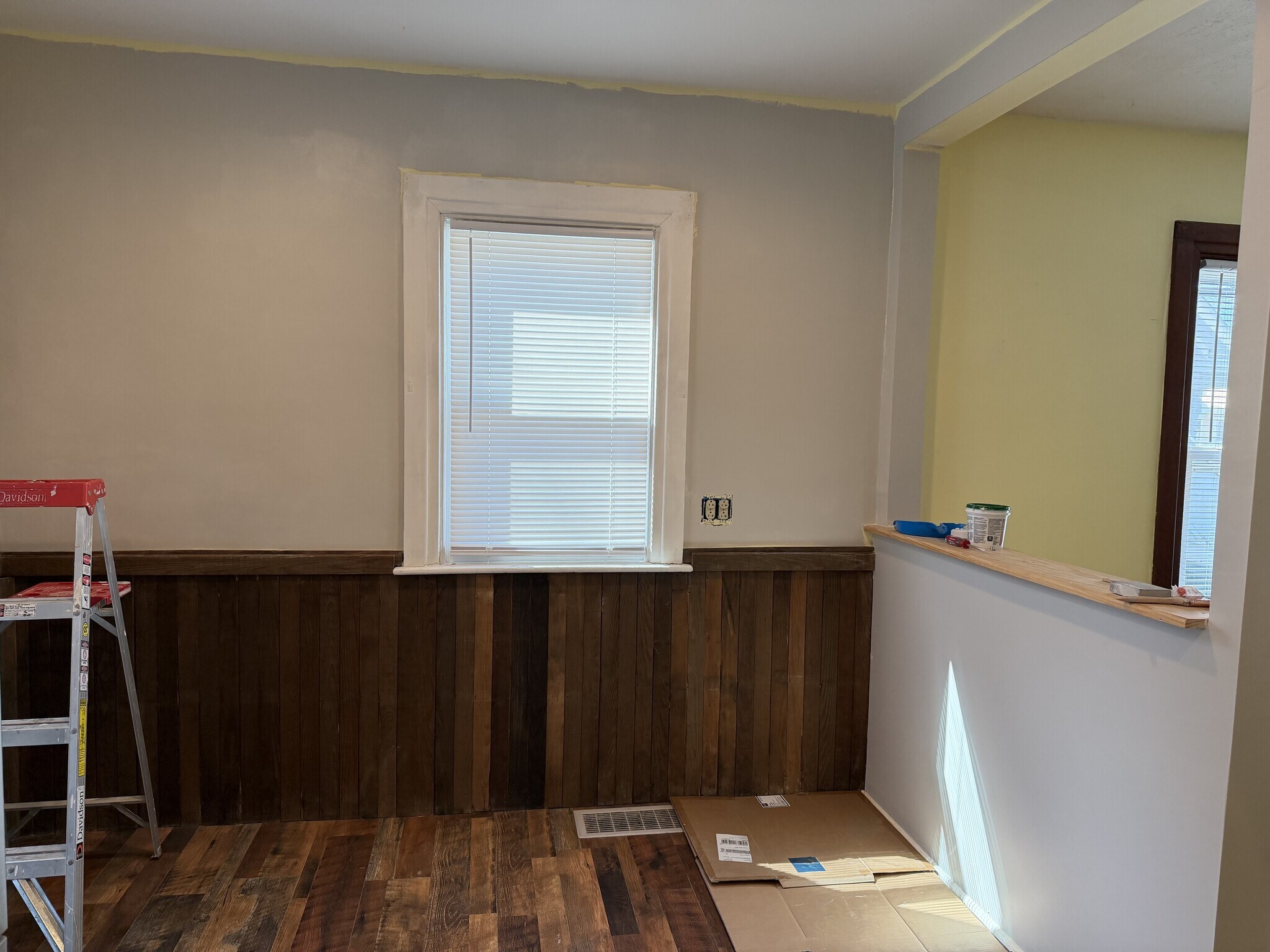 Building Photo - 31 Dix Ave