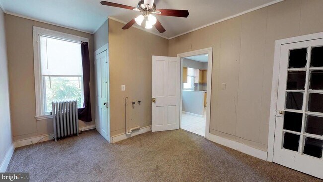 Building Photo - 112 Garden St