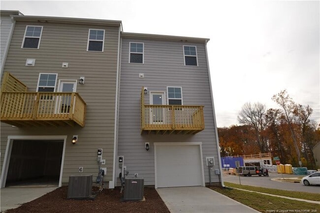 Building Photo - 1860 Woodall Crest Dr