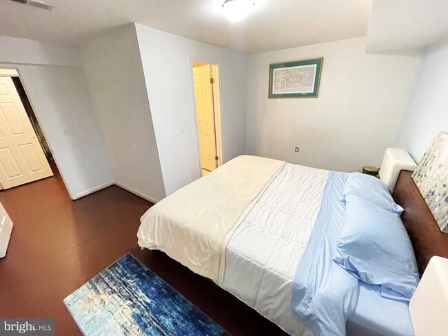Building Photo - 13209 Lantern Hollow Dr