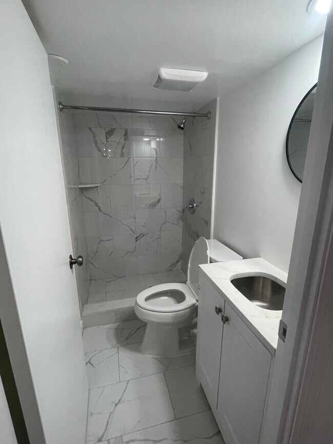 Building Photo - 79 Broad St