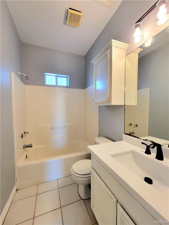 Building Photo - 21 N Opal St