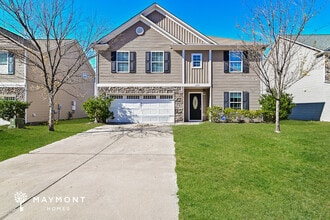 Building Photo - Spacious 4-Bed Home in Elgin, SC