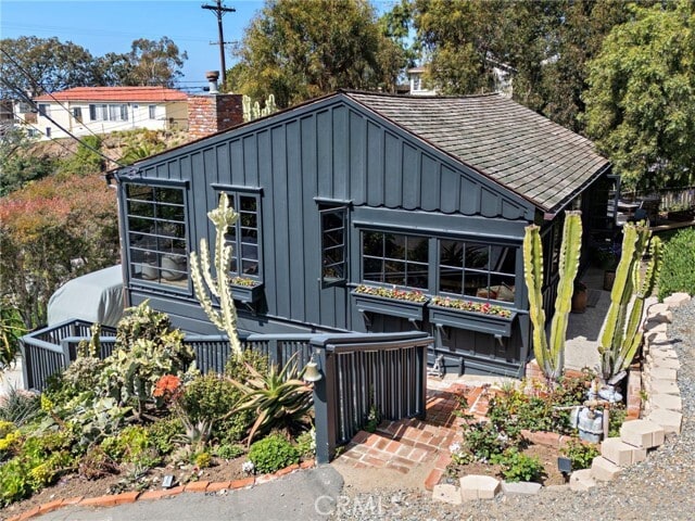 Building Photo - 31793 5th Ave