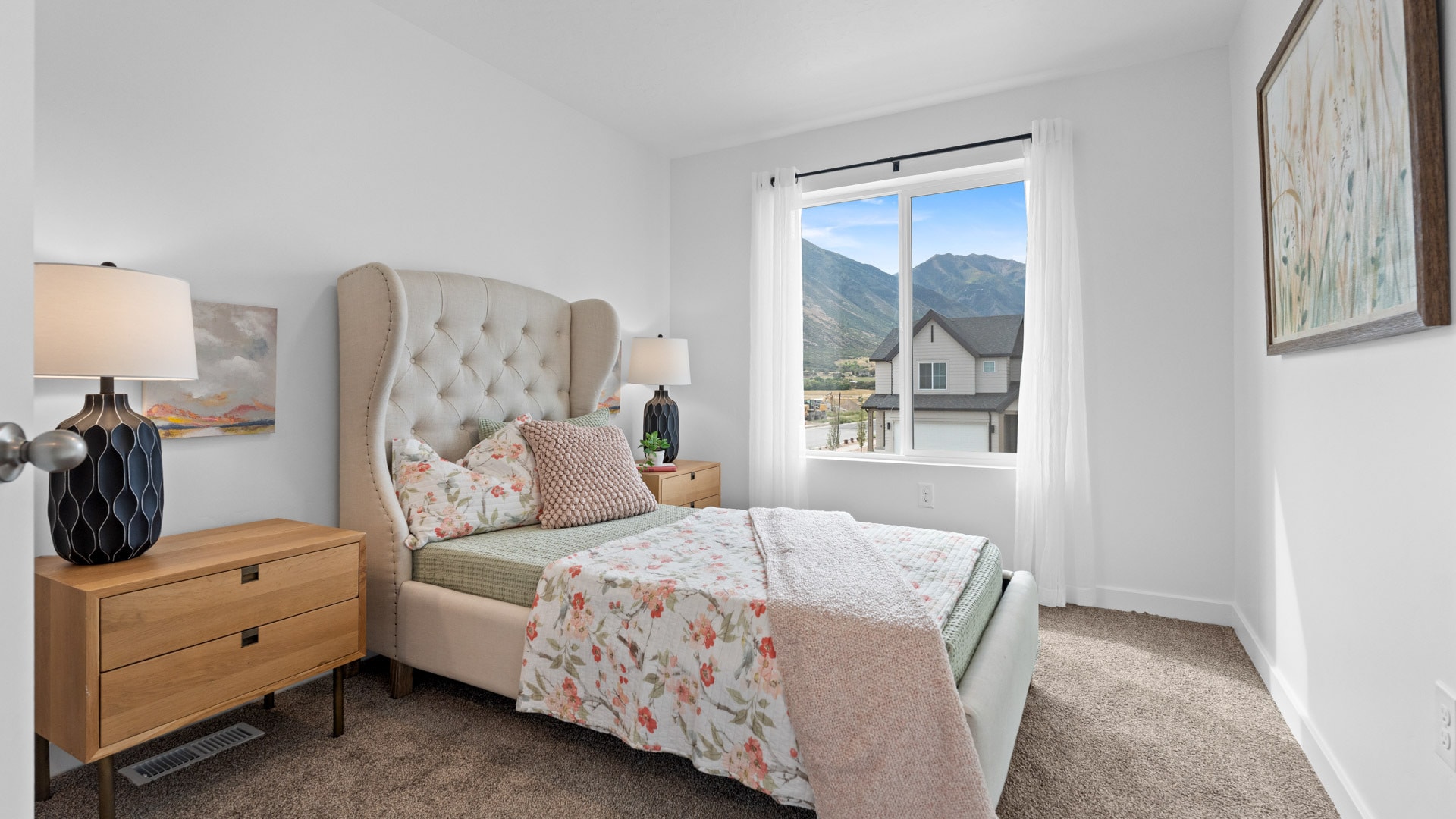 Building Photo - 1505 E 720 N