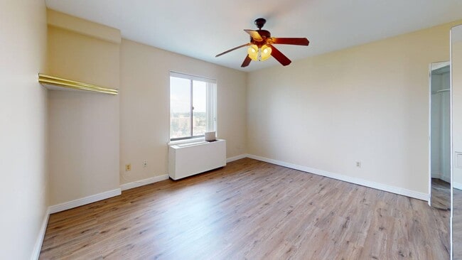 Building Photo - 31 Hylan Blvd