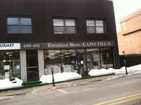 Building Photo - 495 Main St