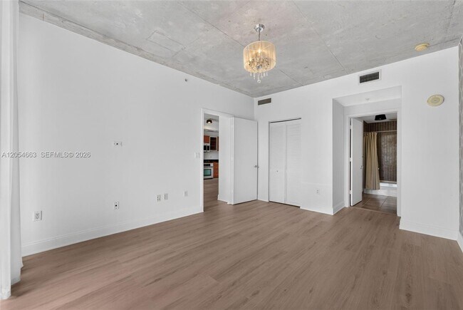 Building Photo - 3470 E Coast Ave