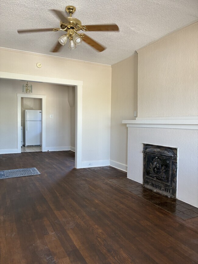 Building Photo - 3122 Memphis Ave