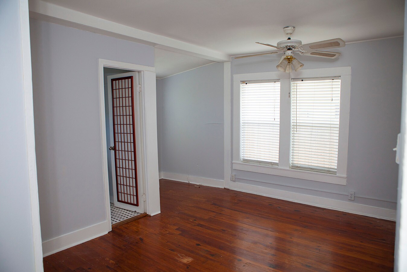 Building Photo - 419 43rd St